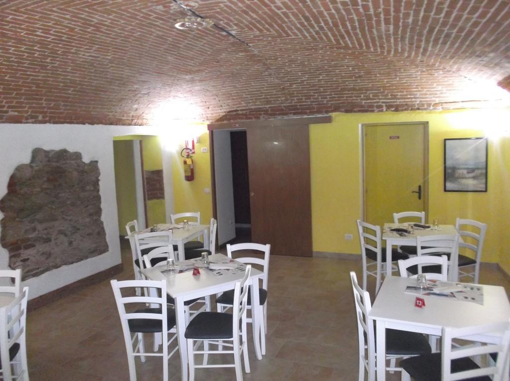 Il Gatto E La Volpe Hotel Avigliana Luaran gambar