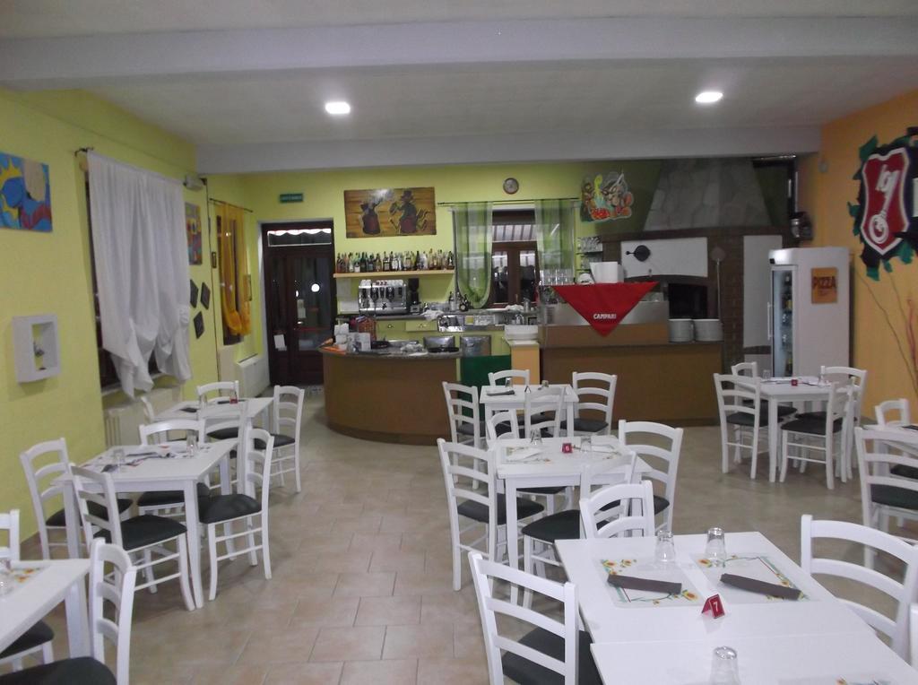 Il Gatto E La Volpe Hotel Avigliana Luaran gambar
