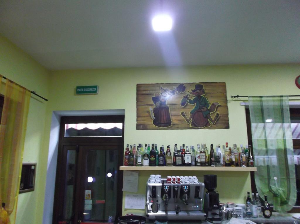 Il Gatto E La Volpe Hotel Avigliana Luaran gambar