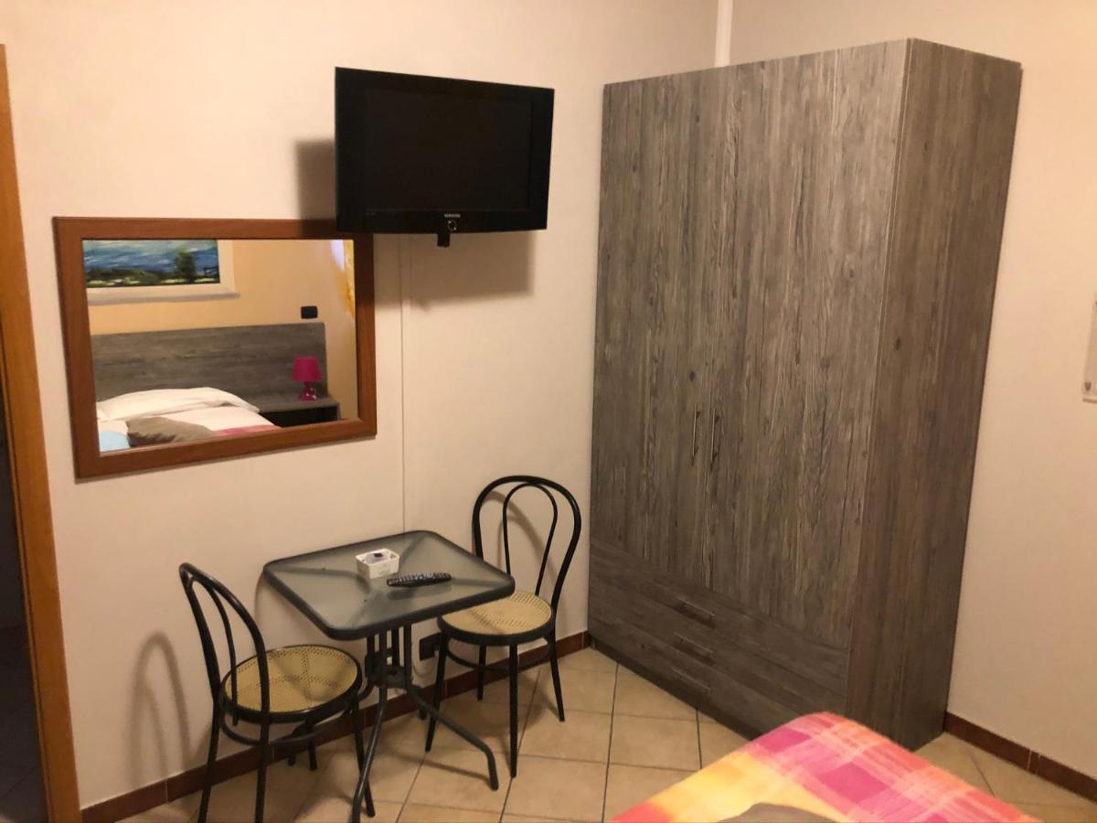 Il Gatto E La Volpe Hotel Avigliana Luaran gambar