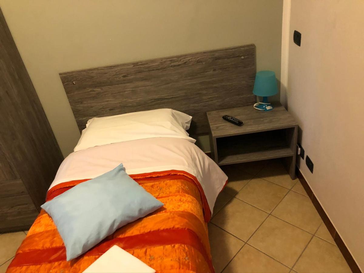Il Gatto E La Volpe Hotel Avigliana Luaran gambar